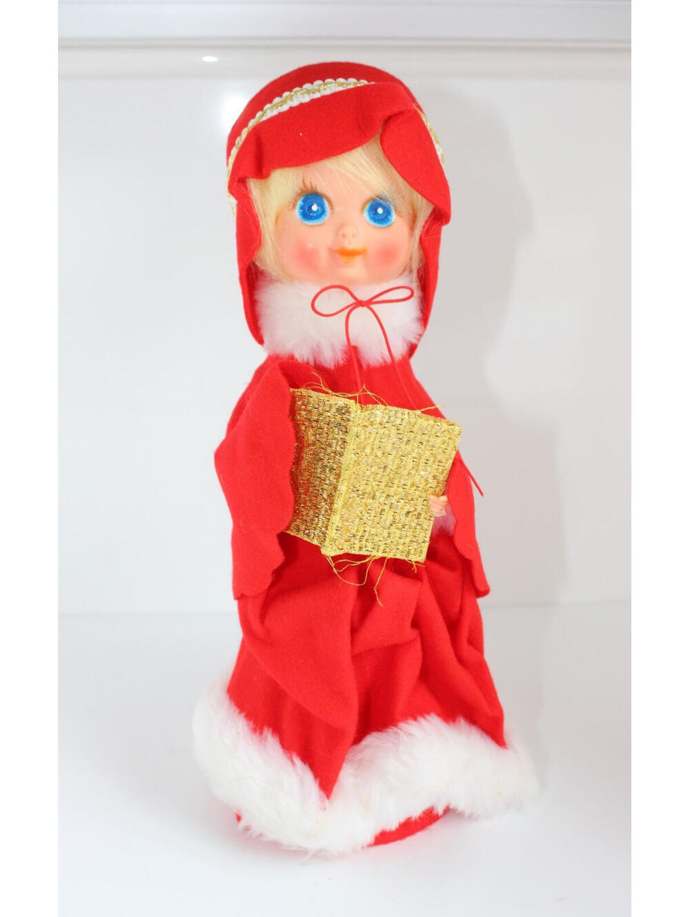 Vintage 11-inch Red Felt Big Eye Caroler Cone Doll Christmas Japan
